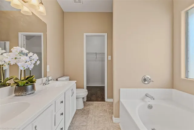 $285,000 | 12826 Carpenter Lane, Rhome, TX 76078