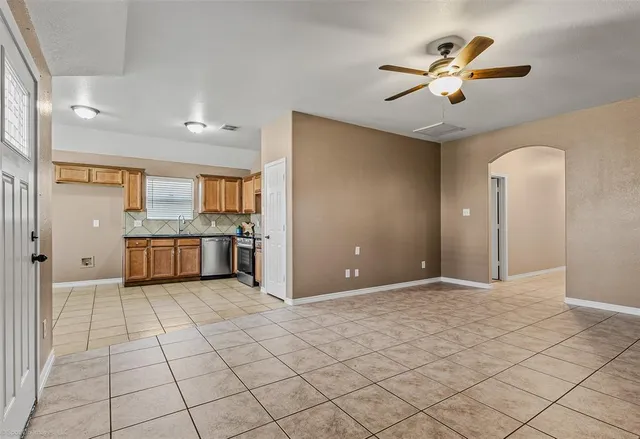 $285,000 | 12826 Carpenter Lane, Rhome, TX 76078