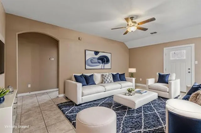 $285,000 | 12826 Carpenter Lane, Rhome, TX 76078