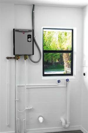 $2,300 | 14820 Atlantic Avenue, Hudson, FL 34667