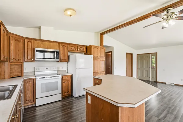 $370,000 | 2113 3rd Avenue Southeast, Rochester, MN 55904
