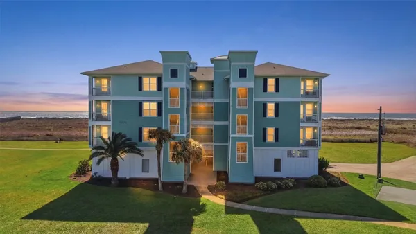 $399,900 | 4221 Grassy Pointe Drive, Unit 202, Galveston, TX 77554