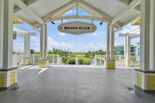 $410,000 | 4221 Grassy Pointe Drive, Unit 202, Galveston, TX 77554