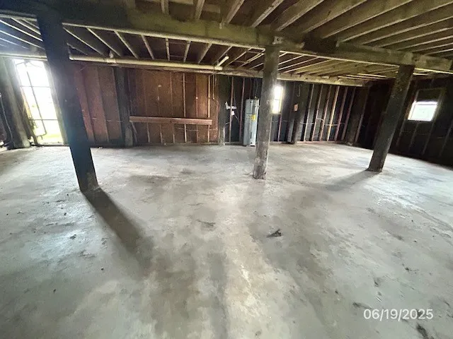 $149,950 | 501 15th Street, Seadrift, TX 77983