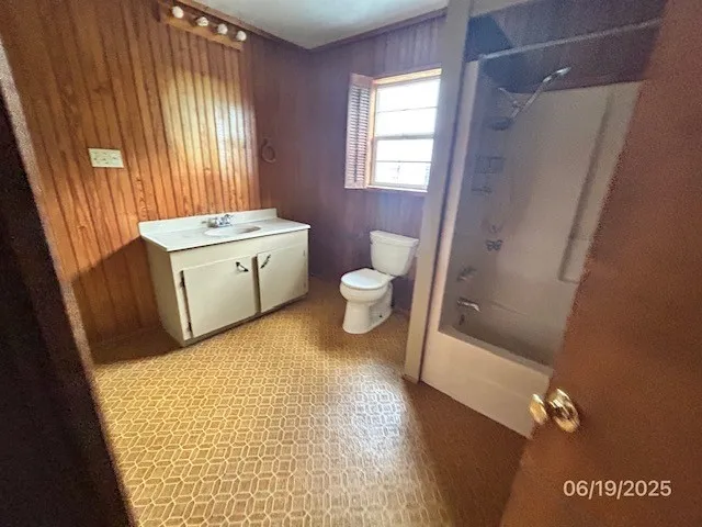 $149,950 | 501 15th Street, Seadrift, TX 77983