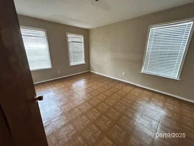 $149,950 | 501 15th Street, Seadrift, TX 77983