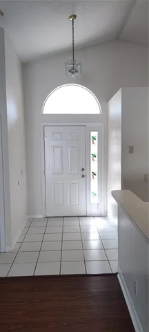 $2,195 | 210 Chardonnay Place, Valrico, FL 33594