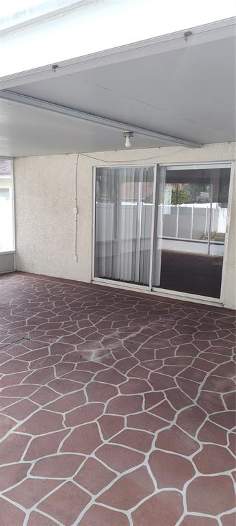 210 Chardonnay Place Valrico, FL 33594 - Photo 24 of 26 a view of a backyard of a house