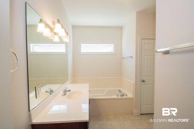 10335 Emmanuel Street Daphne, AL 36526 - Photo 11 of 29 Master Bath
