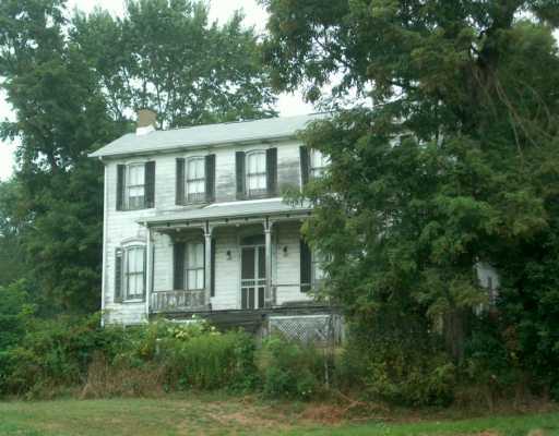 124 Cherry Valley Road McDonald, PA 15057 - Photo 1 of 8 Exterior Front.