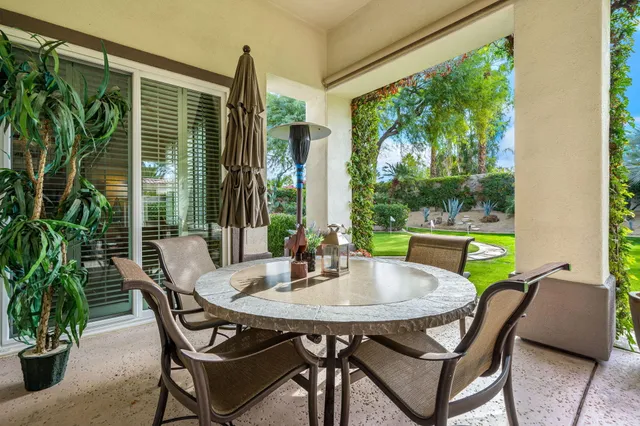 $1,000,000 | 65 Laken Lane, Palm Desert, CA 92211