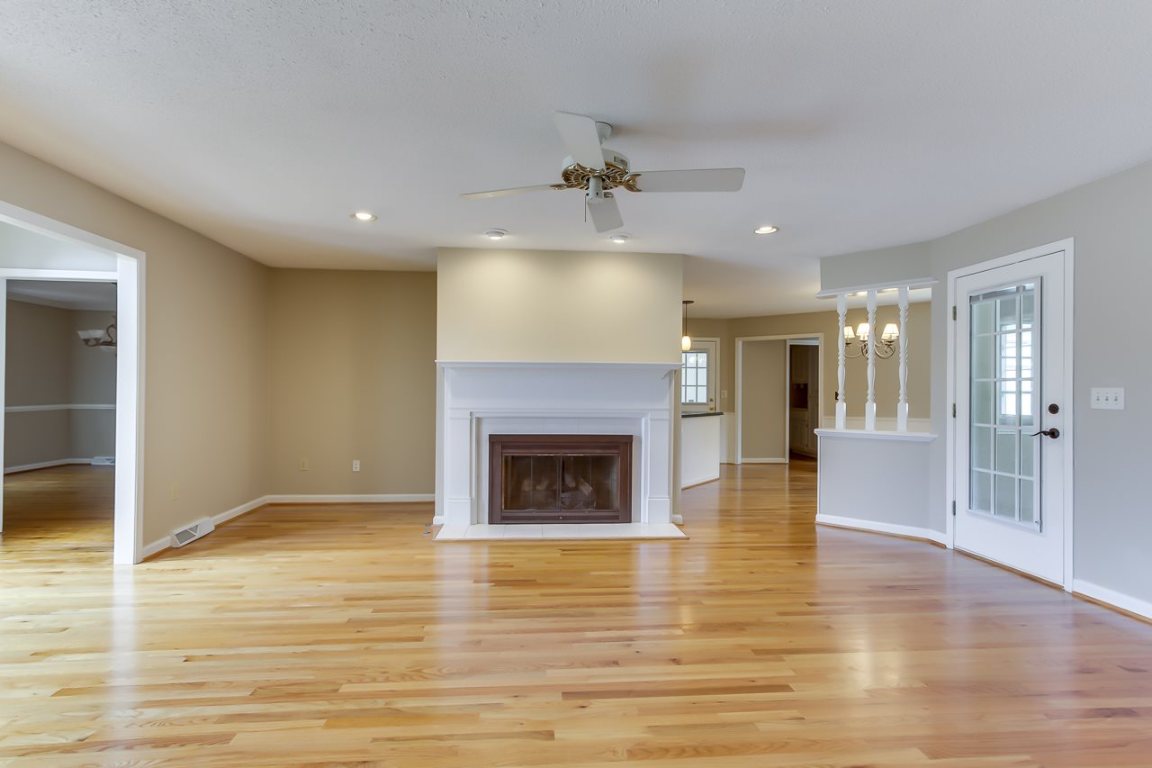 206 Laurel Ridge Road Anderson, SC 29621 - Photo 3 of 24