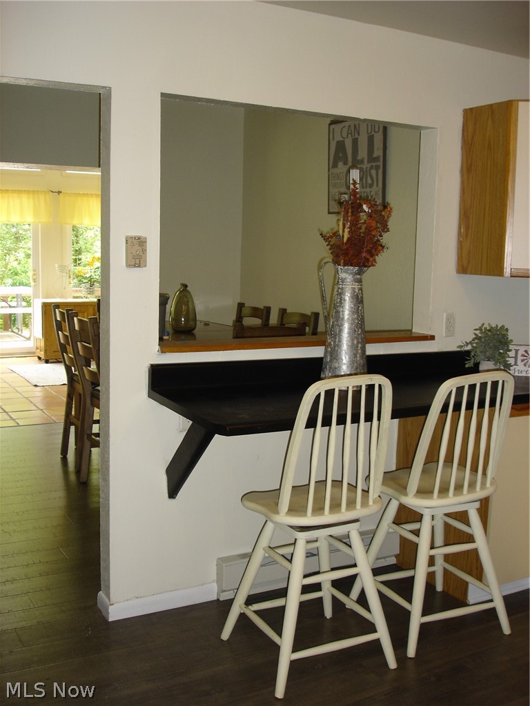 13065 Old State Road Huntsburg, OH 44046 - Photo 5 of 35 Breakfast bar in kitchen.
