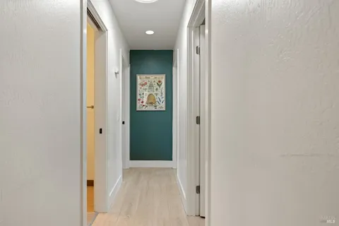 $895,000 | 199 Bailhache Avenue, Healdsburg, CA 95448