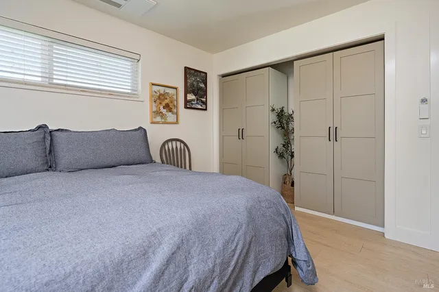 $895,000 | 199 Bailhache Avenue, Healdsburg, CA 95448