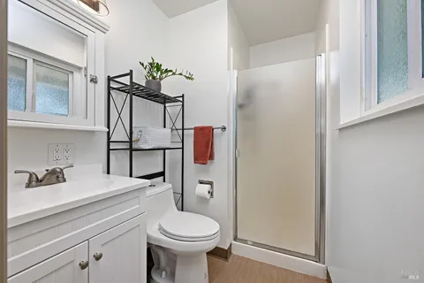 $895,000 | 199 Bailhache Avenue, Healdsburg, CA 95448