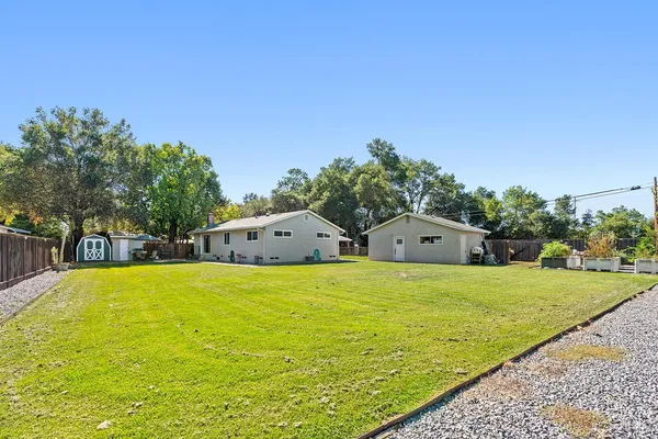 $864,900 | 199 Bailhache Avenue, Healdsburg, CA 95448