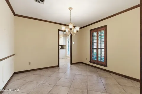 $525,000 | 542 Robert Lee Circle, Lafayette, LA 70506
