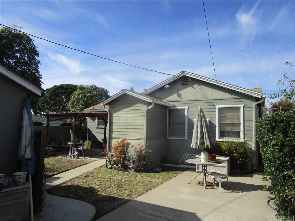 500 Fullerton Avenue Newport Beach, CA 92663 - Photo 2 of 9