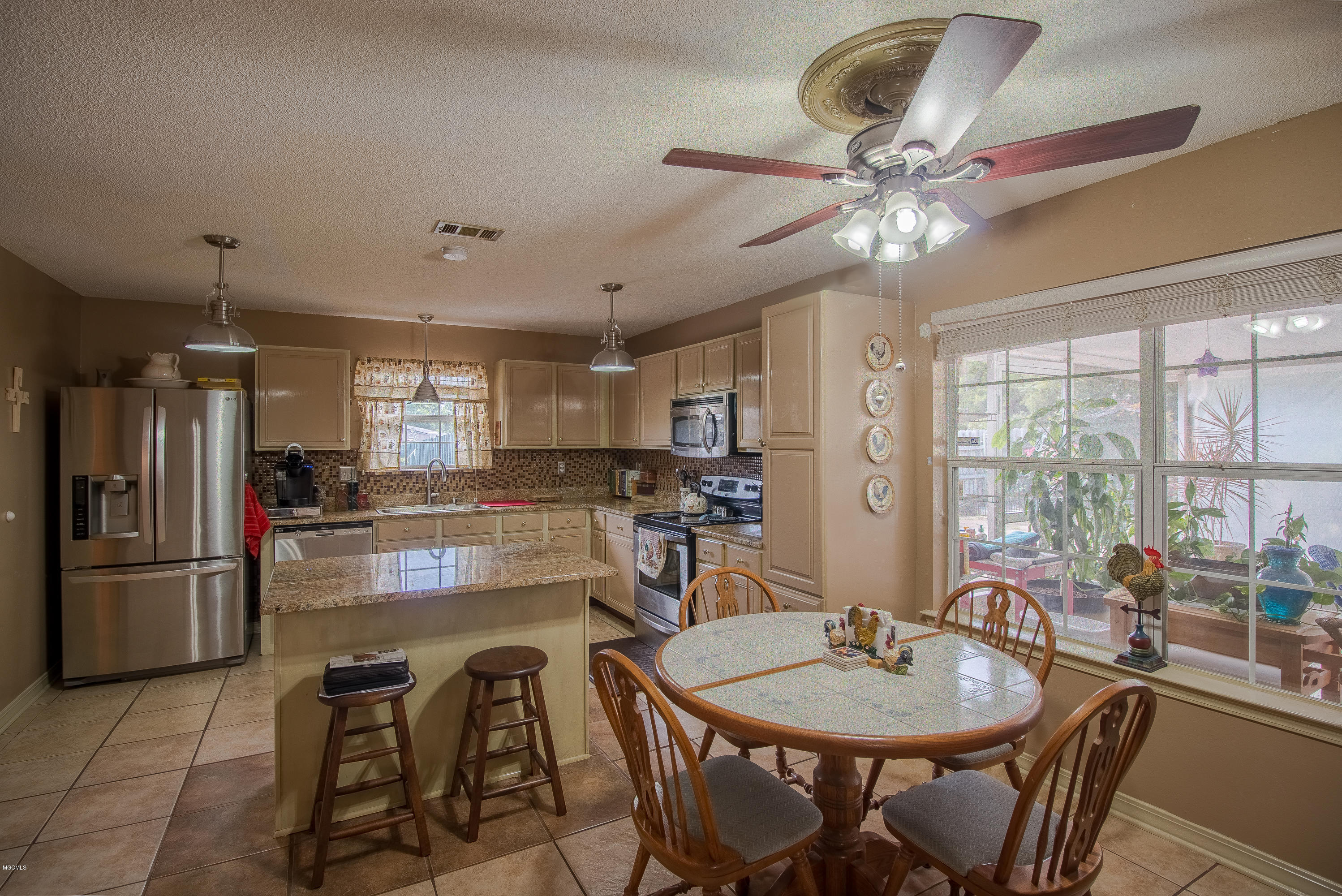 15409 Vick Road Gulfport, MS 39503 - Photo 12 of 50 15409 Vick Road-114