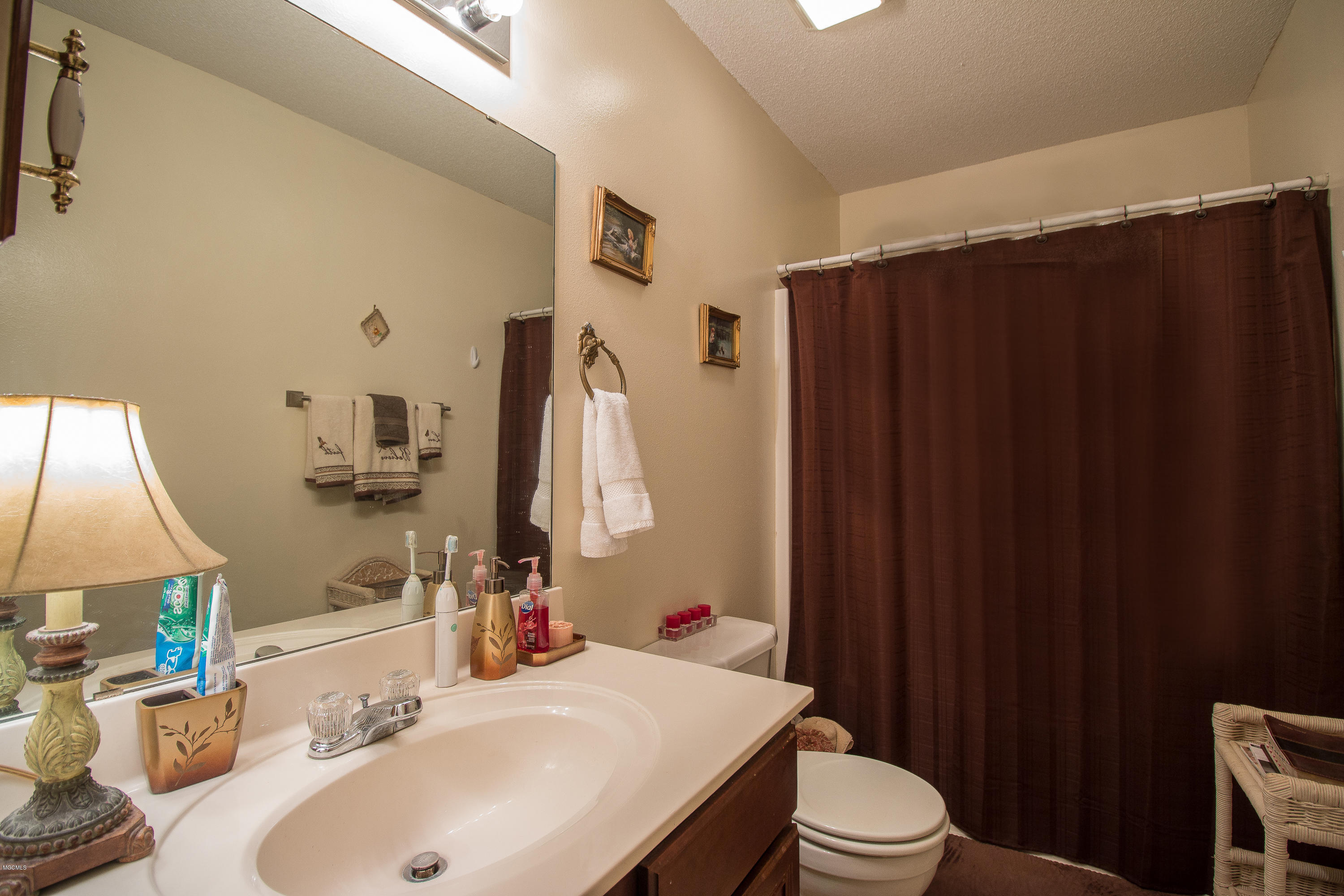 15409 Vick Road Gulfport, MS 39503 - Photo 19 of 50 15409 Vick Road-121