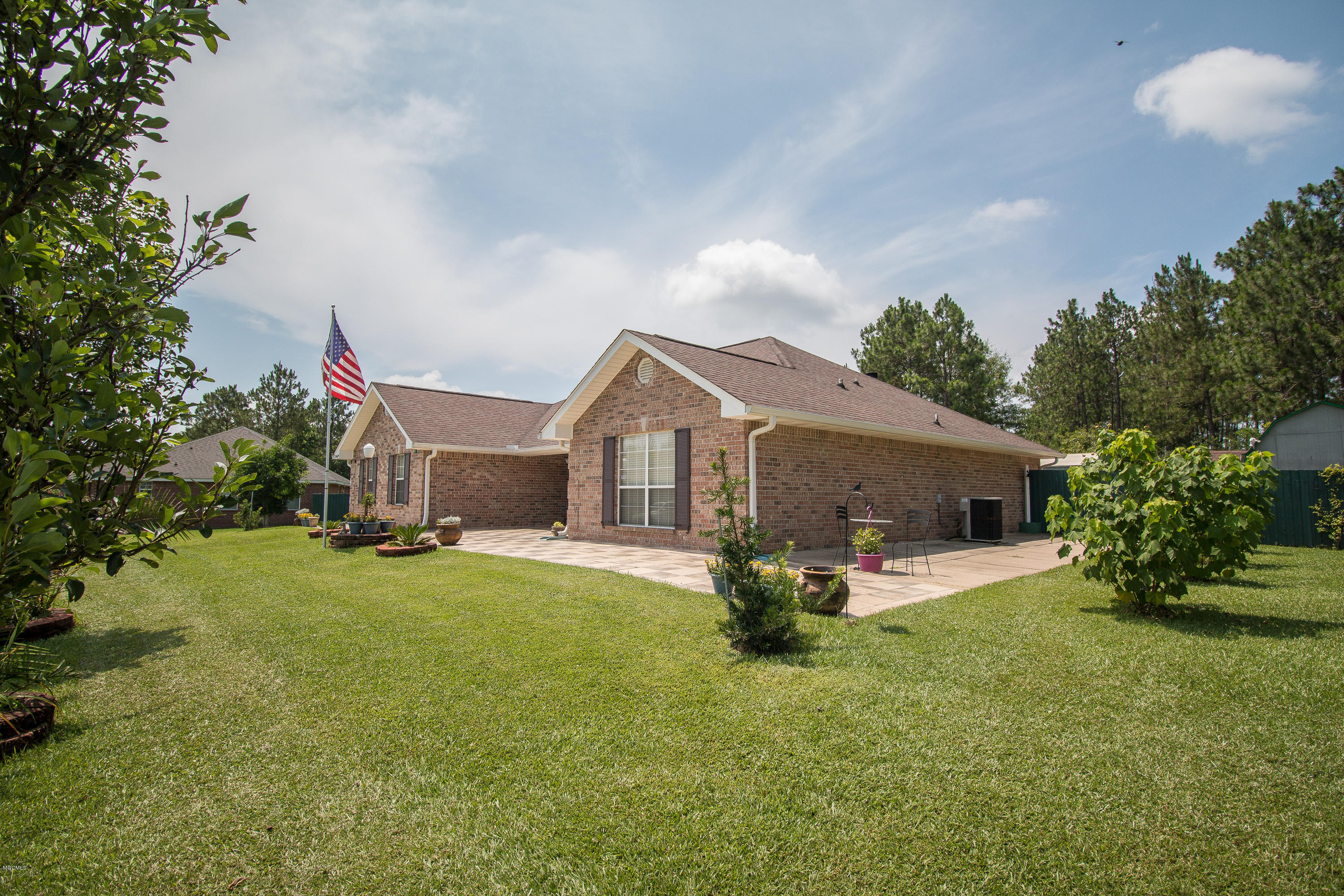 15409 Vick Road-100