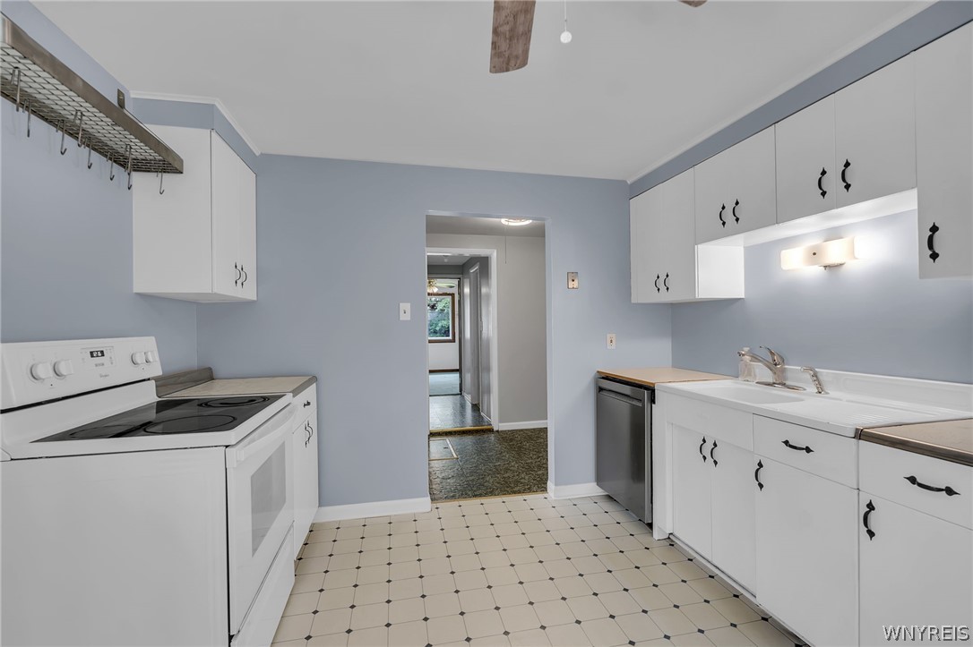 208 Bennington Road Amherst, NY 14226 - Photo 12 of 41