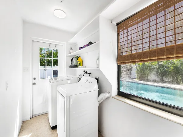 $4,300 | 413 Northeast 25th Avenue, Pompano Beach, FL 33062
