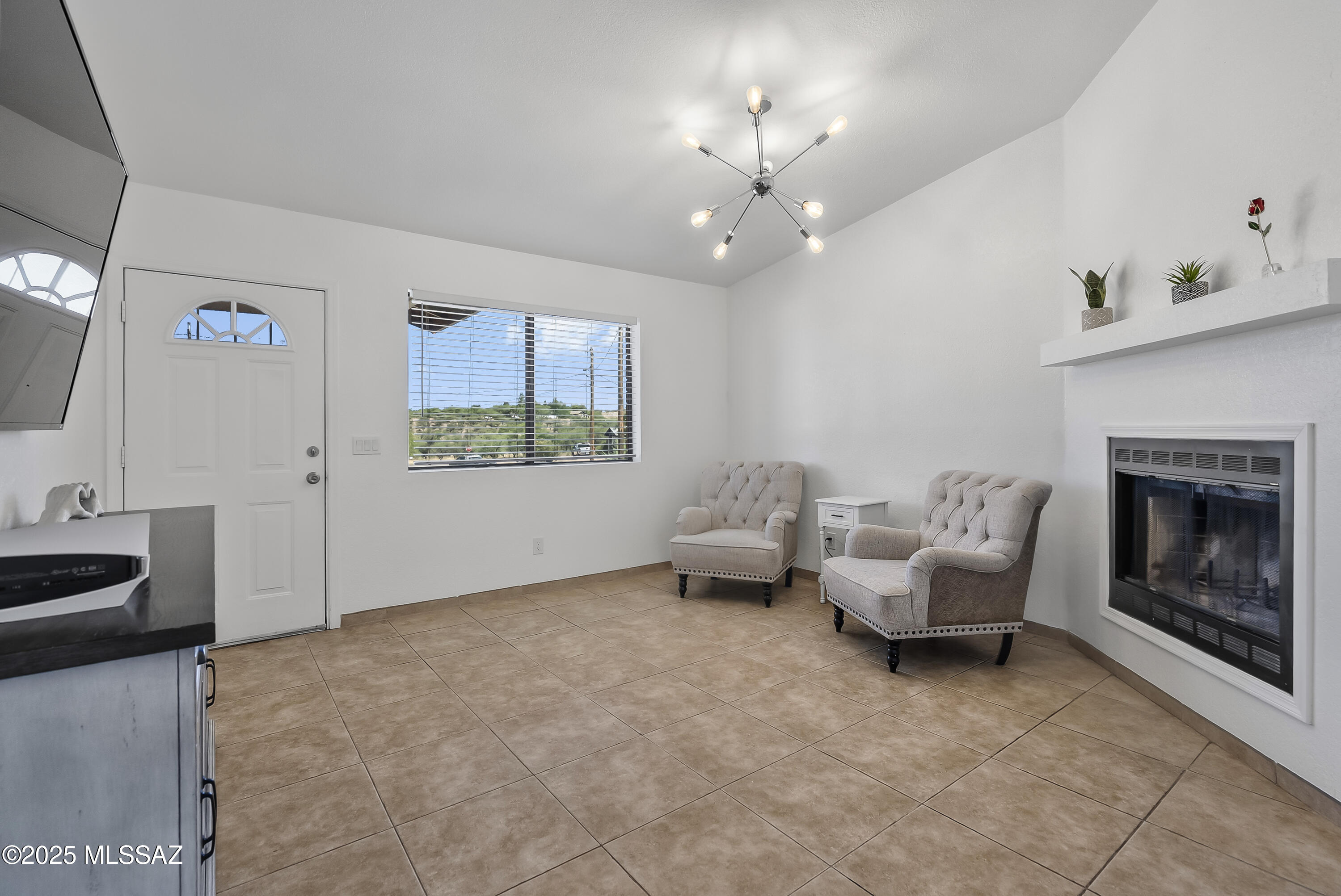 1025 Oil Court Rio Rico, AZ 85648 - Photo 11 of 27