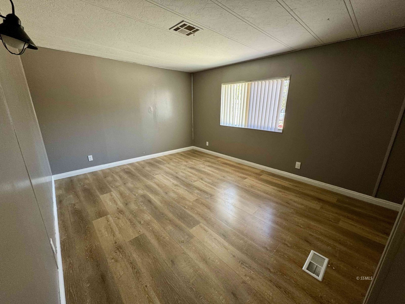 416 South Valley Street Ridgecrest, CA 93555 - Photo 15 of 23