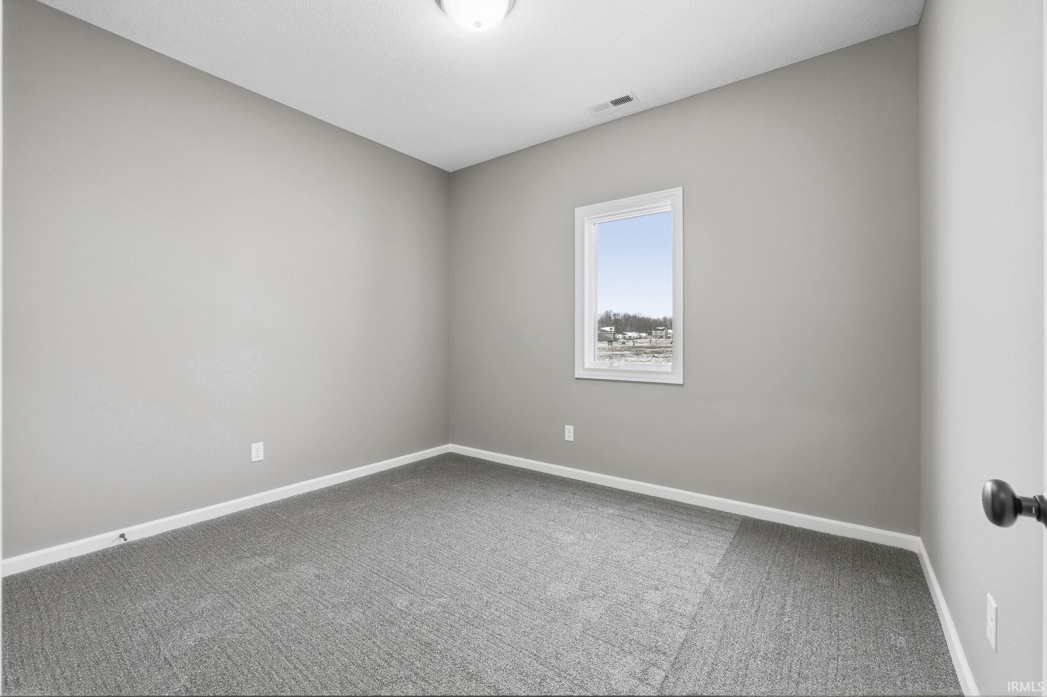 1201 Zenos Boulevard Fort Wayne, IN 46818 - Photo 30 of 36