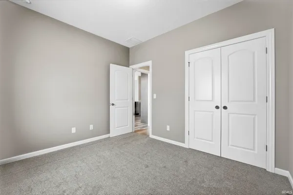 $359,900 | 1201 Zenos Boulevard, Fort Wayne, IN 46818