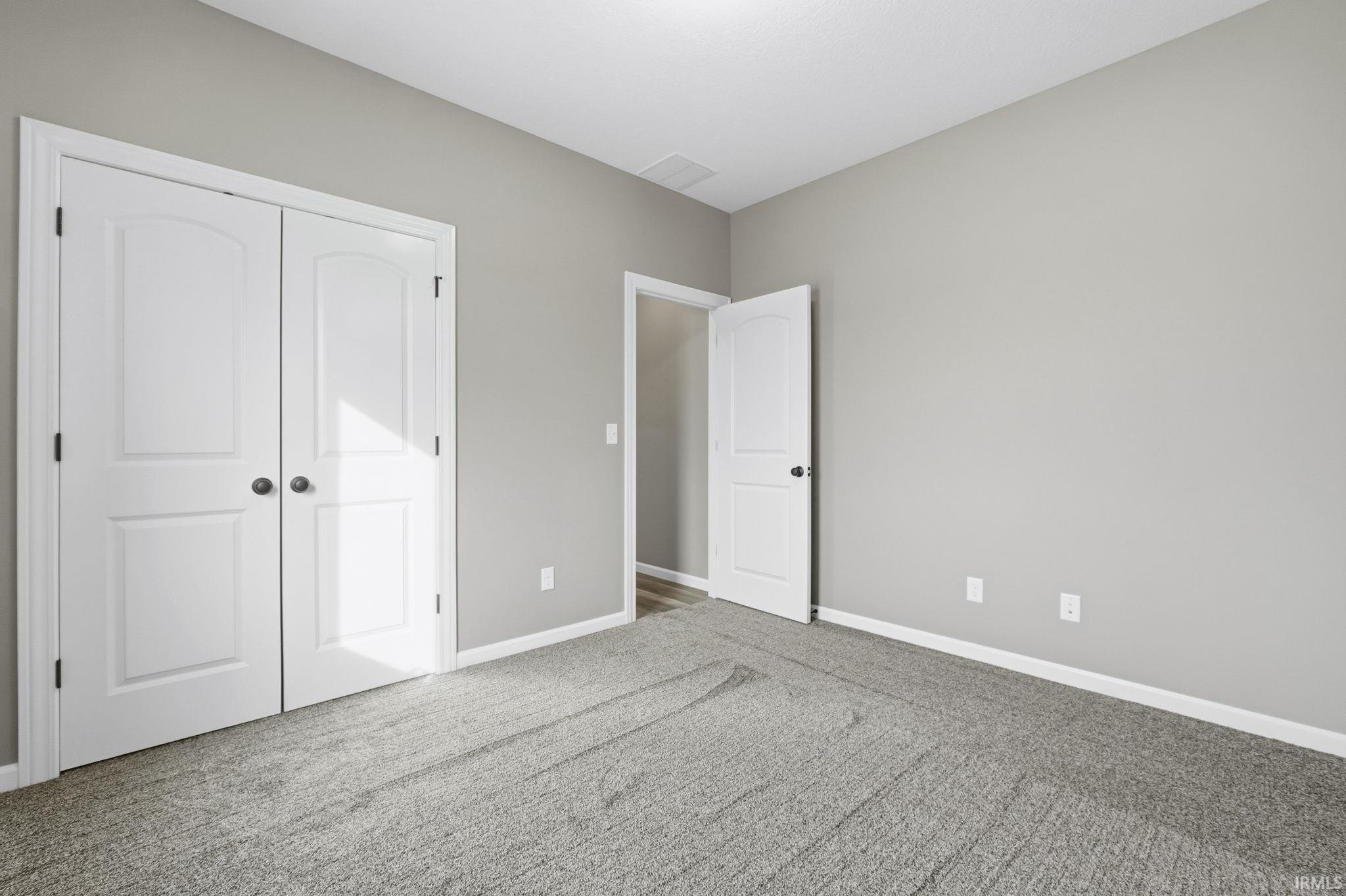 1201 Zenos Boulevard Fort Wayne, IN 46818 - Photo 33 of 36