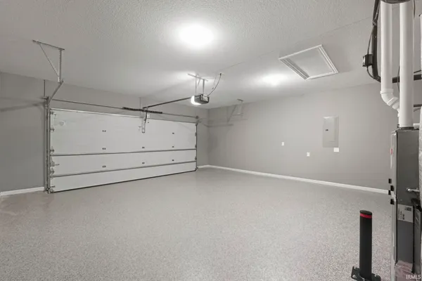 $359,900 | 1201 Zenos Boulevard, Fort Wayne, IN 46818