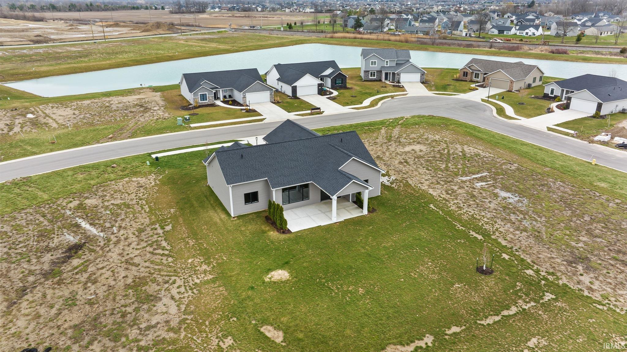 1201 Zenos Boulevard Fort Wayne, IN 46818 - Photo 9 of 36