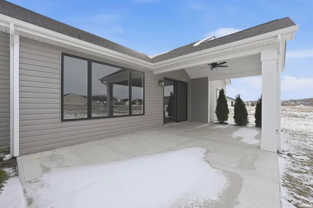 $359,900 | 1201 Zenos Boulevard, Fort Wayne, IN 46818