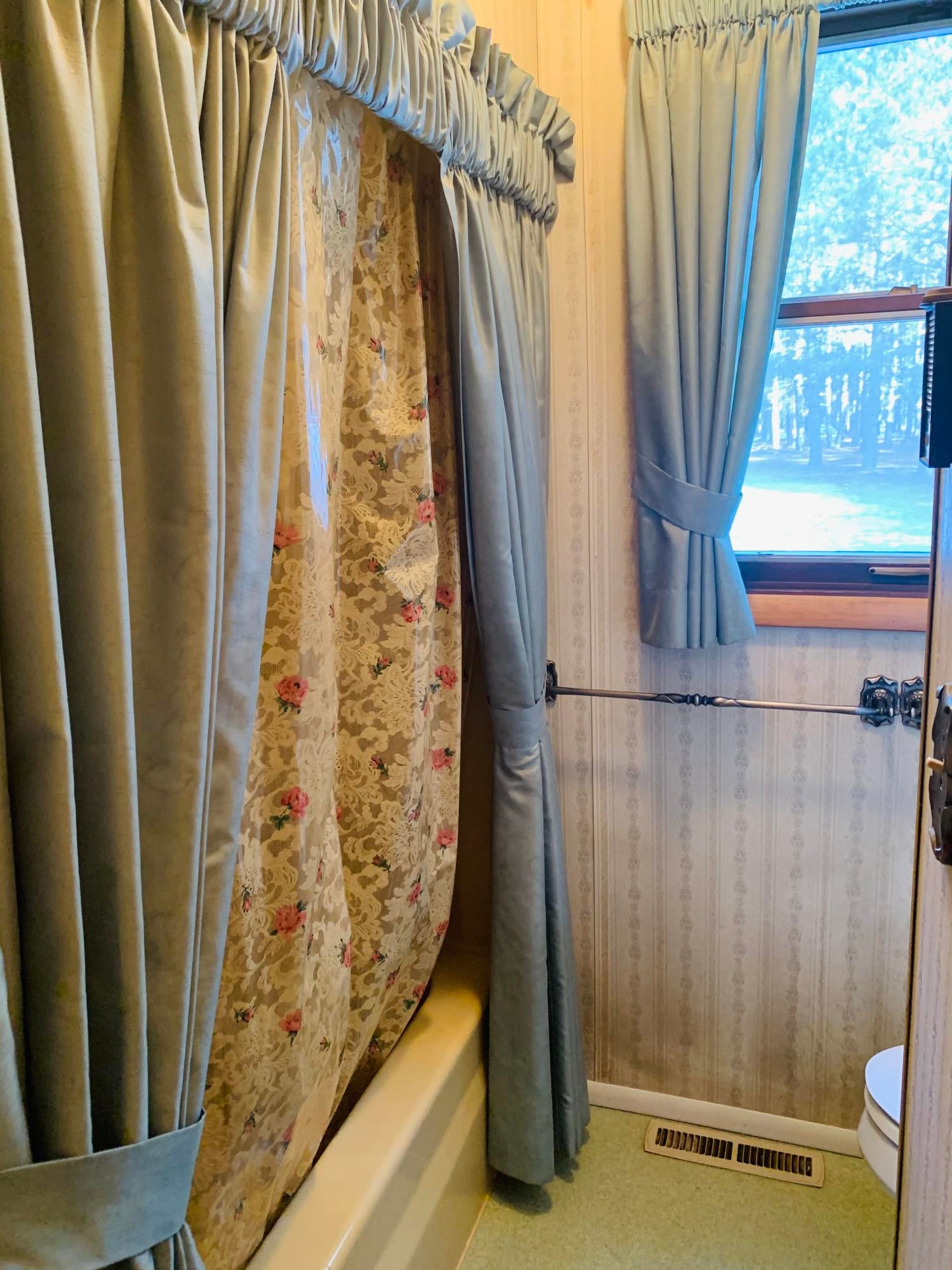 1037 Mapes Road Luzerne, MI 48636 - Photo 22 of 39 Gallery Image 22