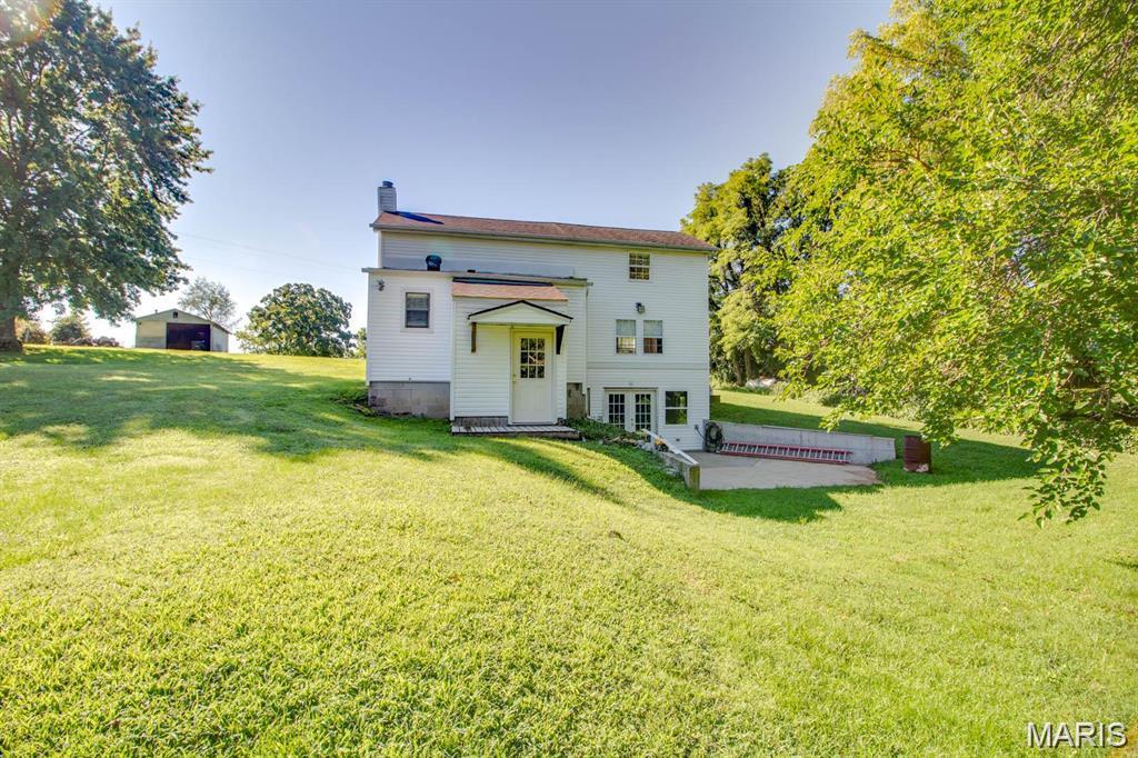 5158 South Mississippi River Road Golden Eagle, IL 62036 - Photo 4 of 29