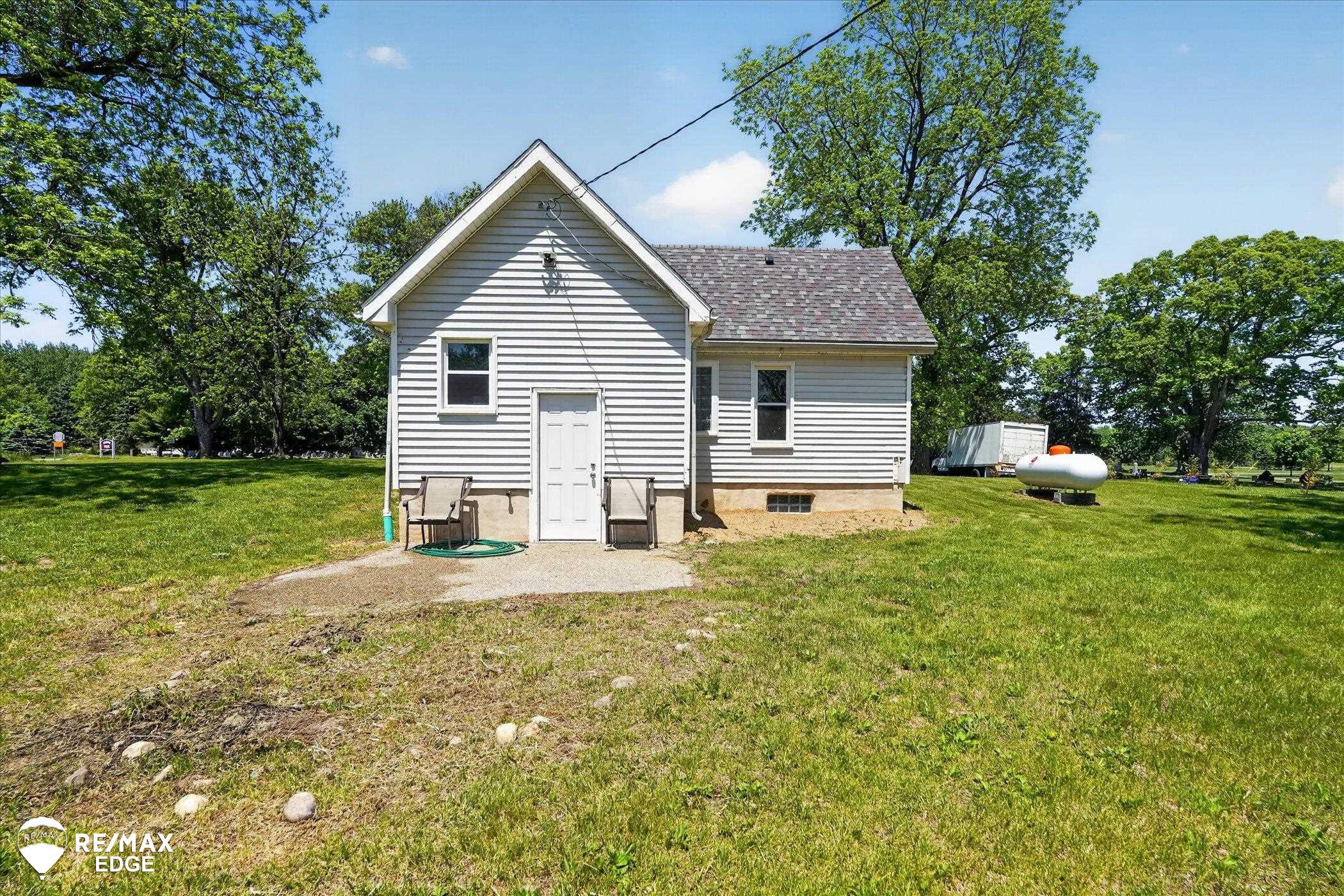 5233 Pratt Road Metamora, MI 48455 - Photo 31 of 39 Gallery Image 31