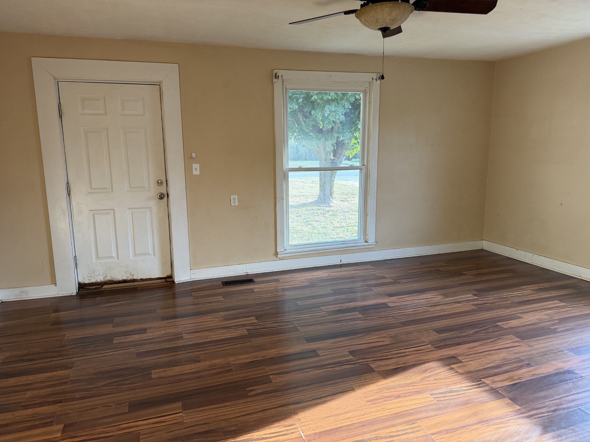 106 Fountainhead Road Portland, TN 37148 - Photo 6 of 11 Gallery Image 6