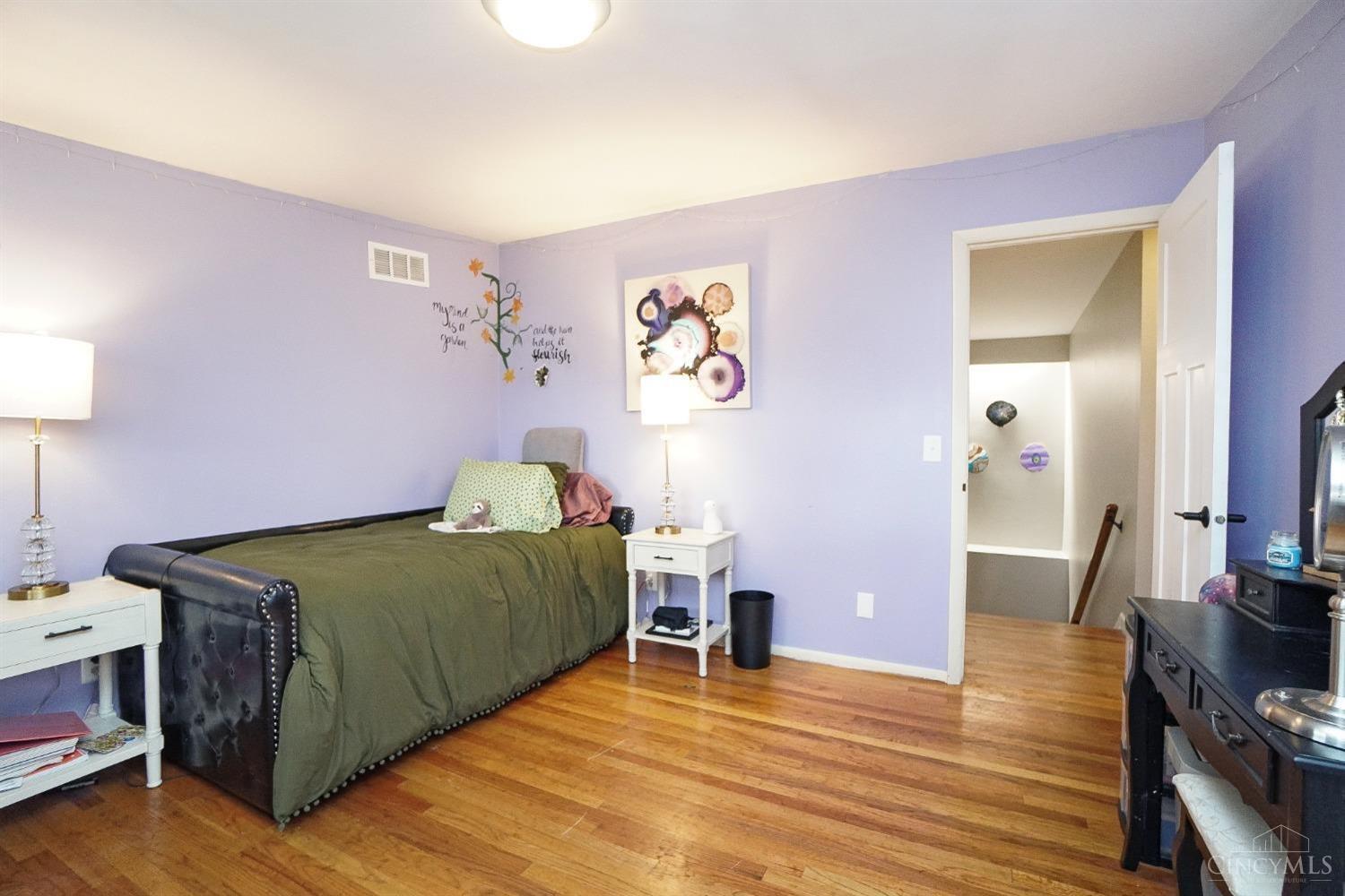3832 Lincoln Road Cincinnati, OH 45247 - Photo 14 of 33 Gallery Image 14