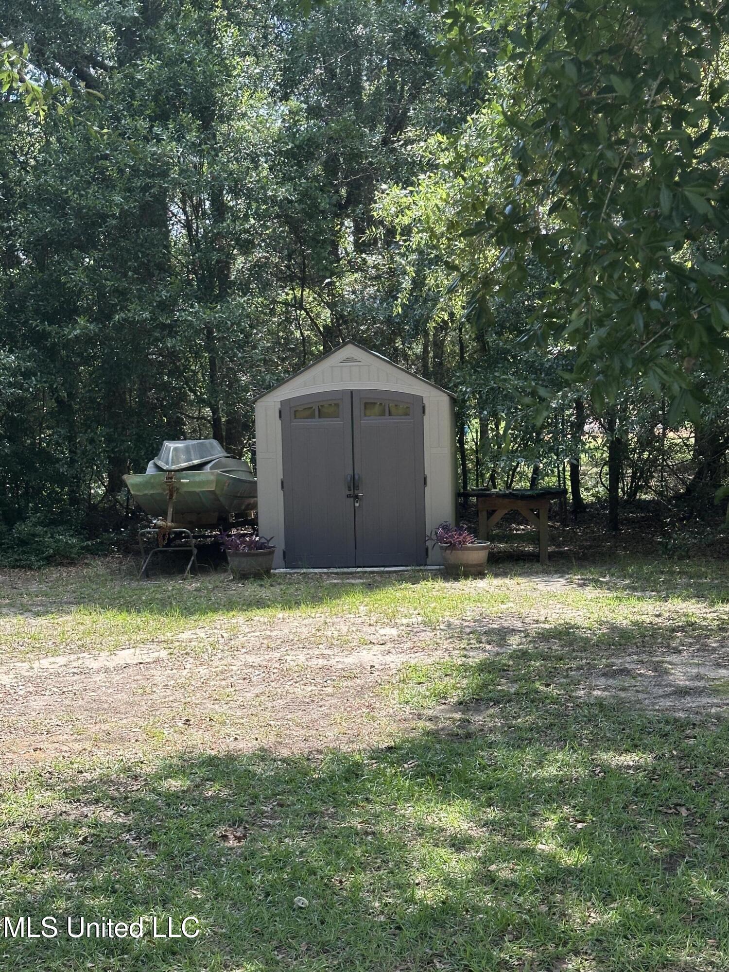 219 Waterwell Road Lucedale, MS 39452 - Photo 22 of 25 IMG_2663