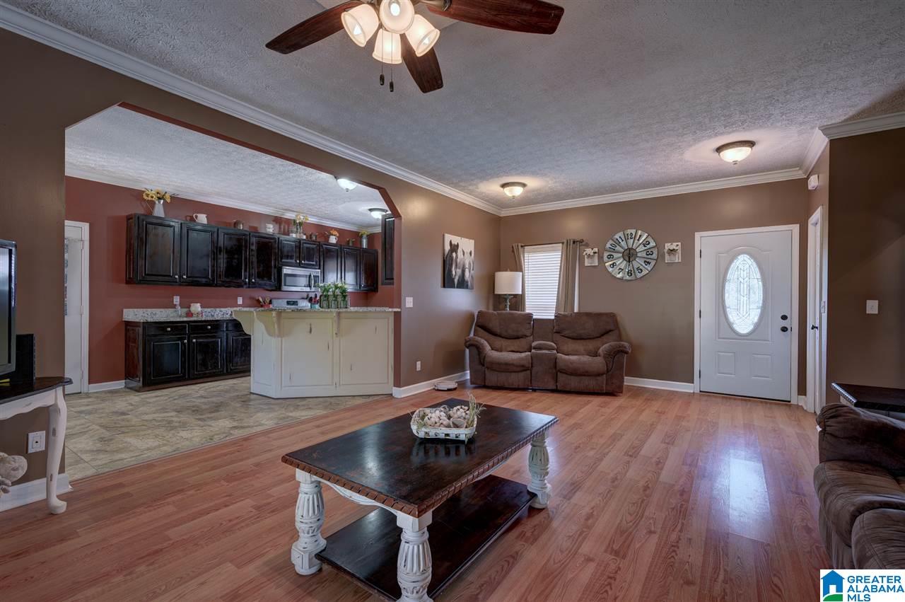 1114 Brakefield Dairy Road Jasper, AL 35503 - Photo 4 of 20