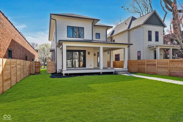 $940,000 | 1822 Central Avenue, Indianapolis, IN 46202