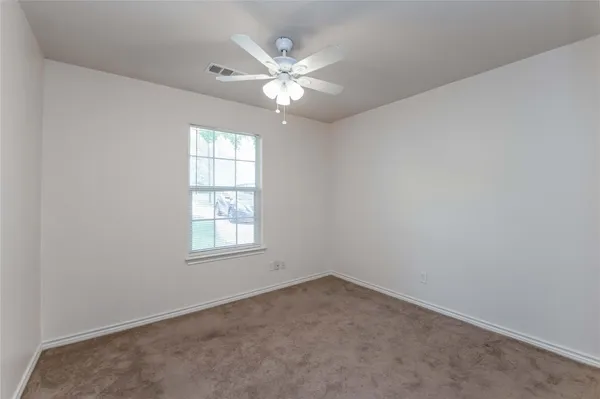 $1,500 | 10680 Royal York Drive, Conroe, TX 77303