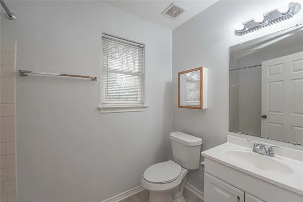 $1,500 | 10680 Royal York Drive, Conroe, TX 77303