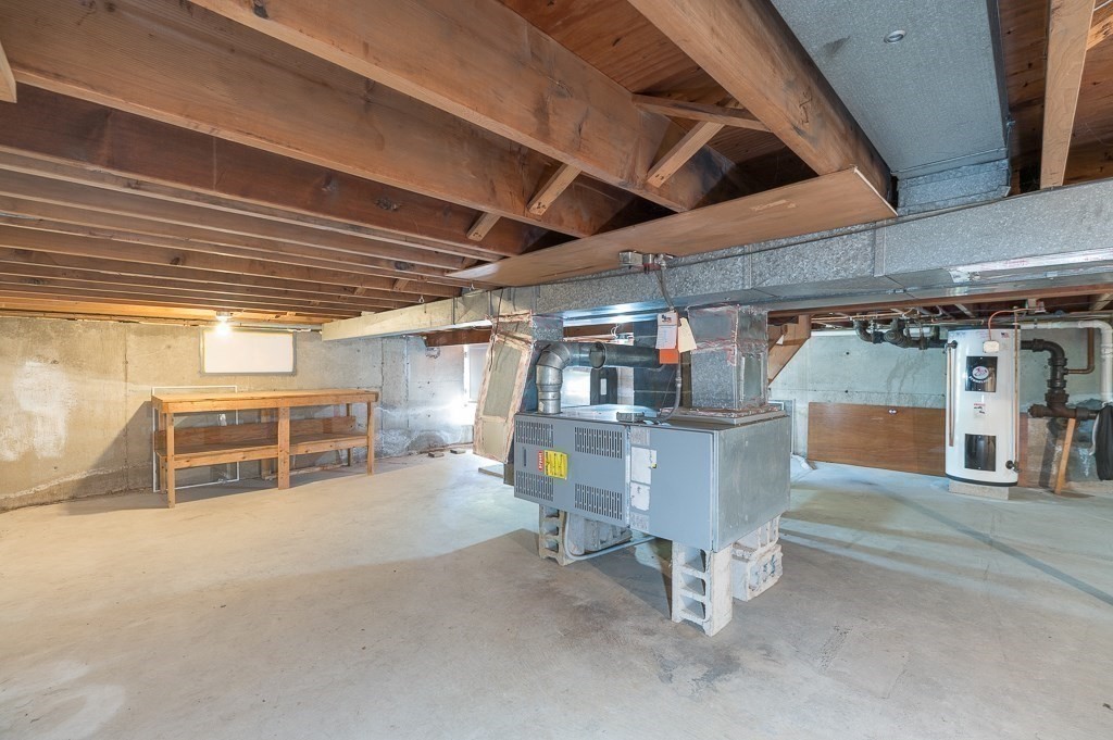 173 Main Street Rockport, MA 01966 - Photo 25 of 31