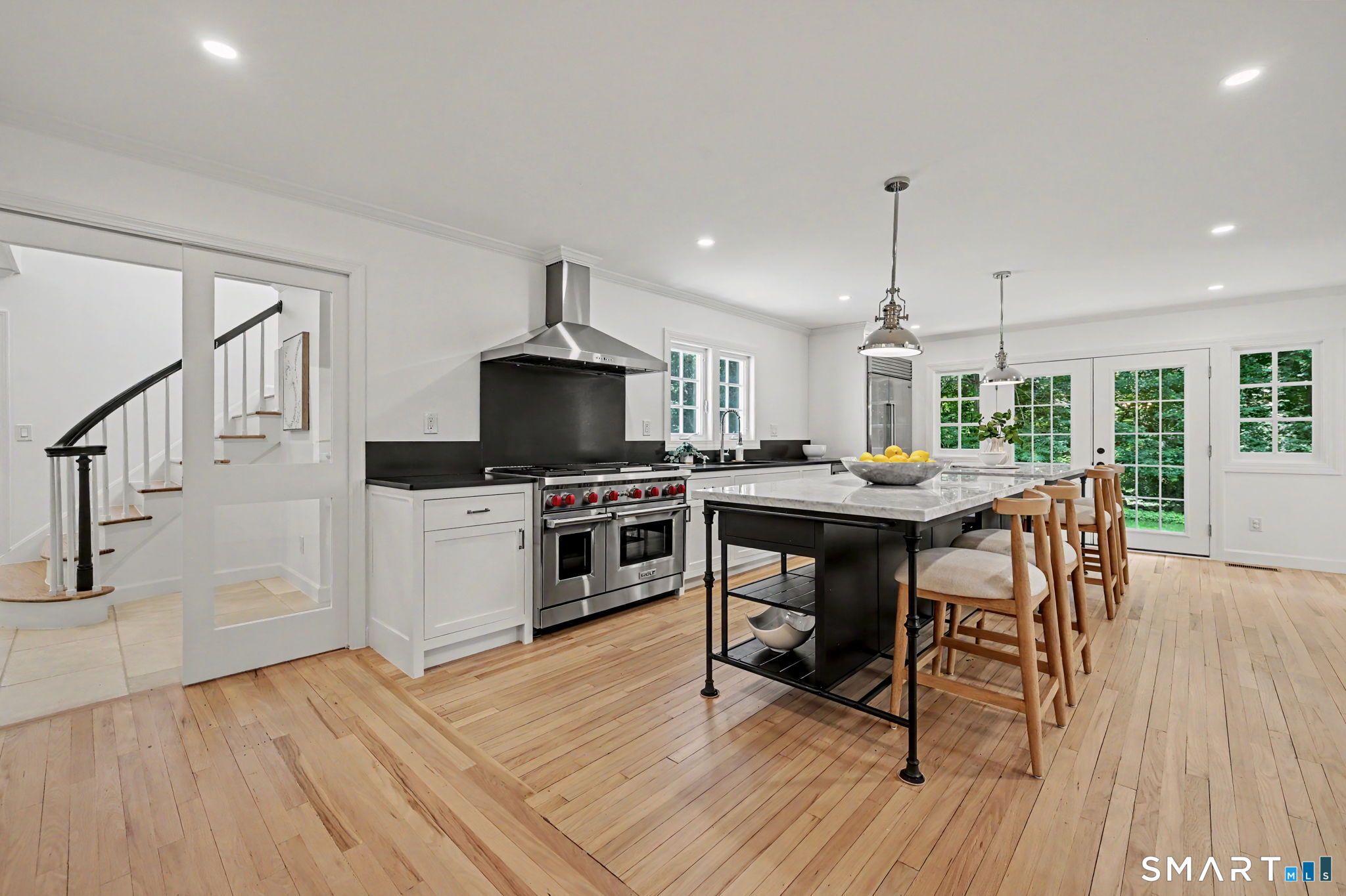 148 West Hills Road New Canaan, CT 06840 - Photo 10 of 40