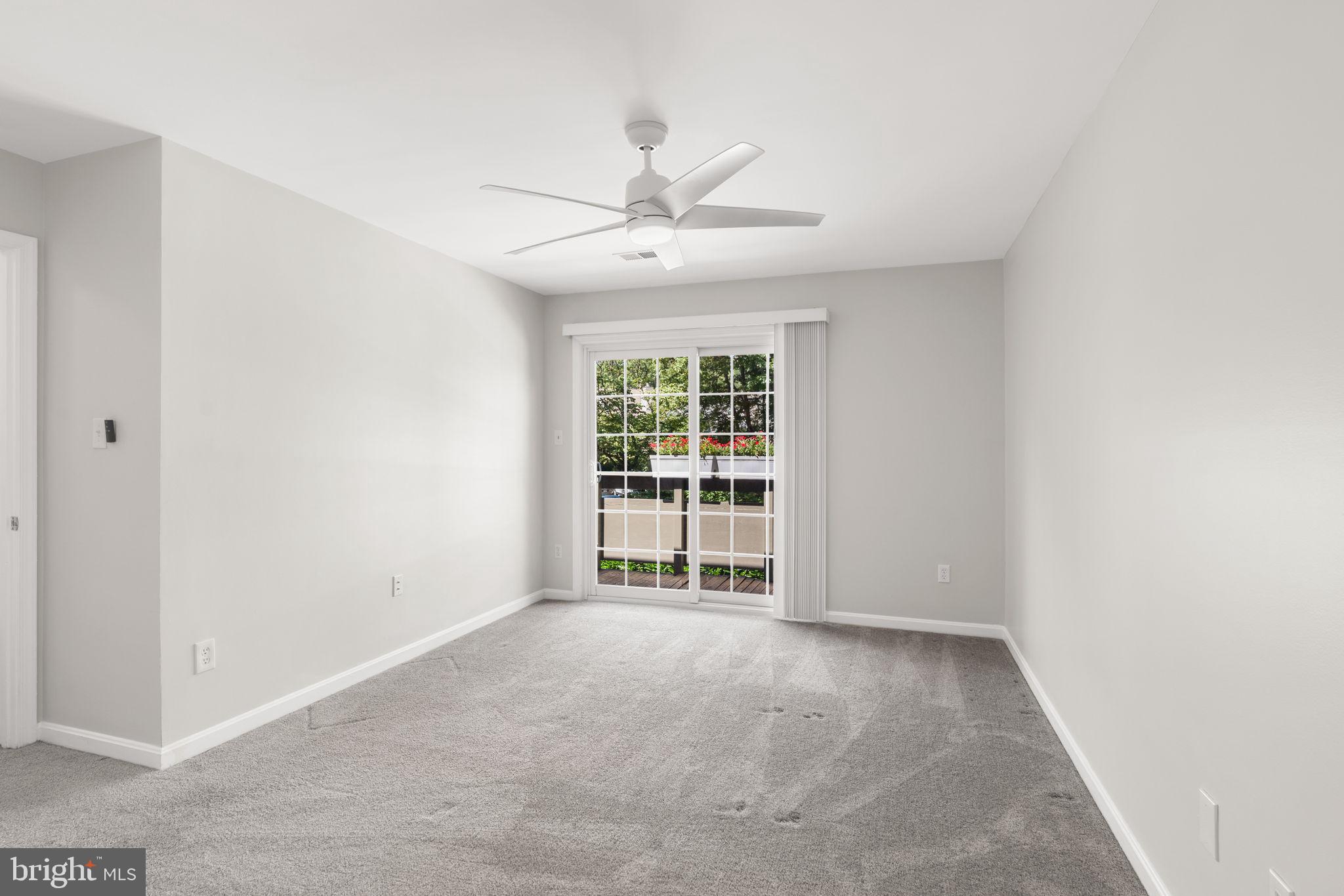 2221 Lovedale Lane, Unit I Reston, VA 20191 - Photo 28 of 39