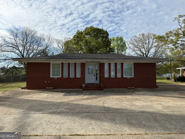 $1,750 | 657 Athens Street, Jefferson, GA 30549